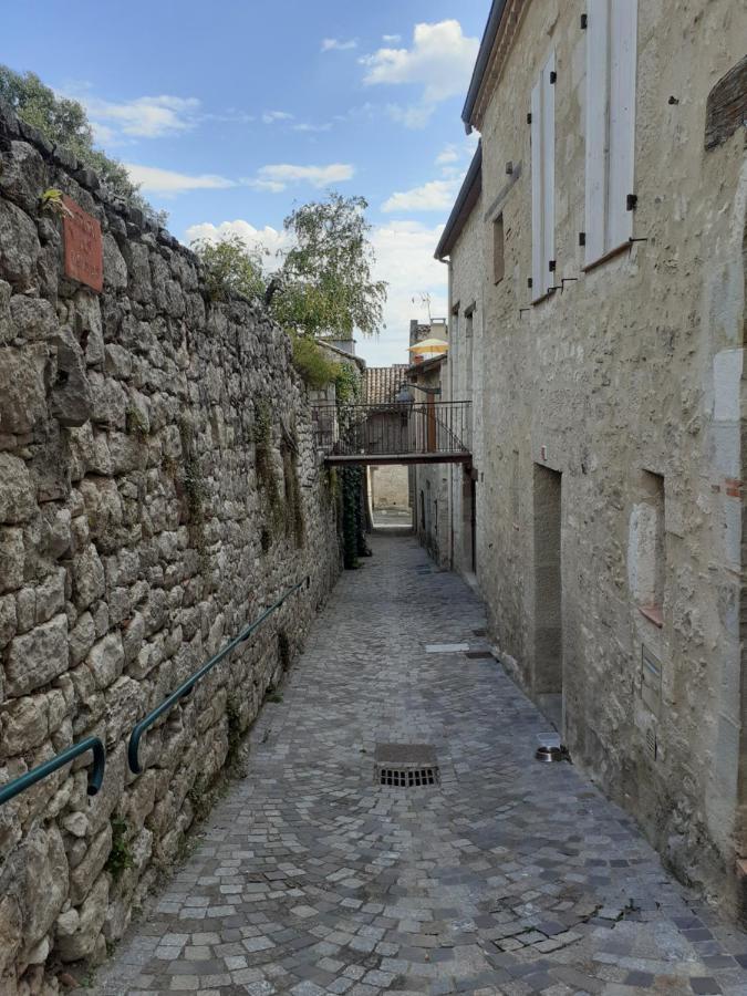 Petit Gite Des Augustins Monflanquin Zewnętrze zdjęcie