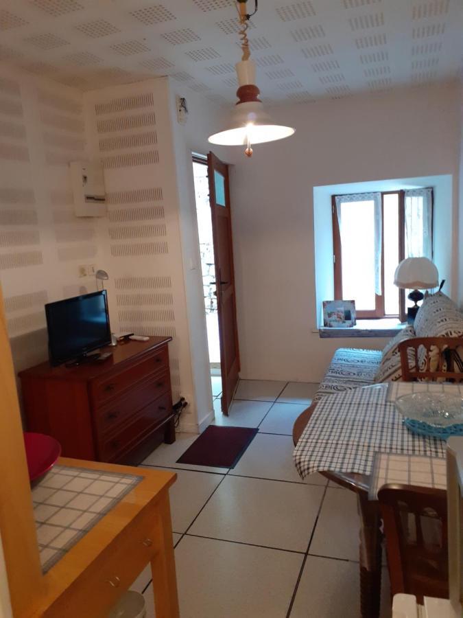 Petit Gite Des Augustins Monflanquin Zewnętrze zdjęcie