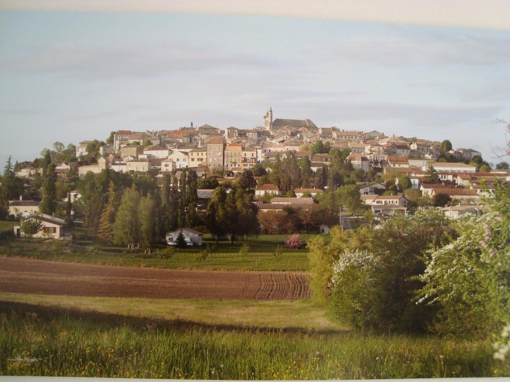Petit Gite Des Augustins Monflanquin Zewnętrze zdjęcie